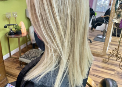 Beautiful blonde style in Dunedin
