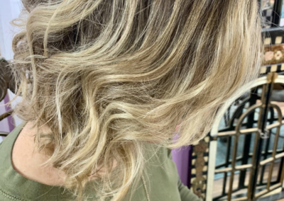Gorgeous blonde highlights in Dunedin